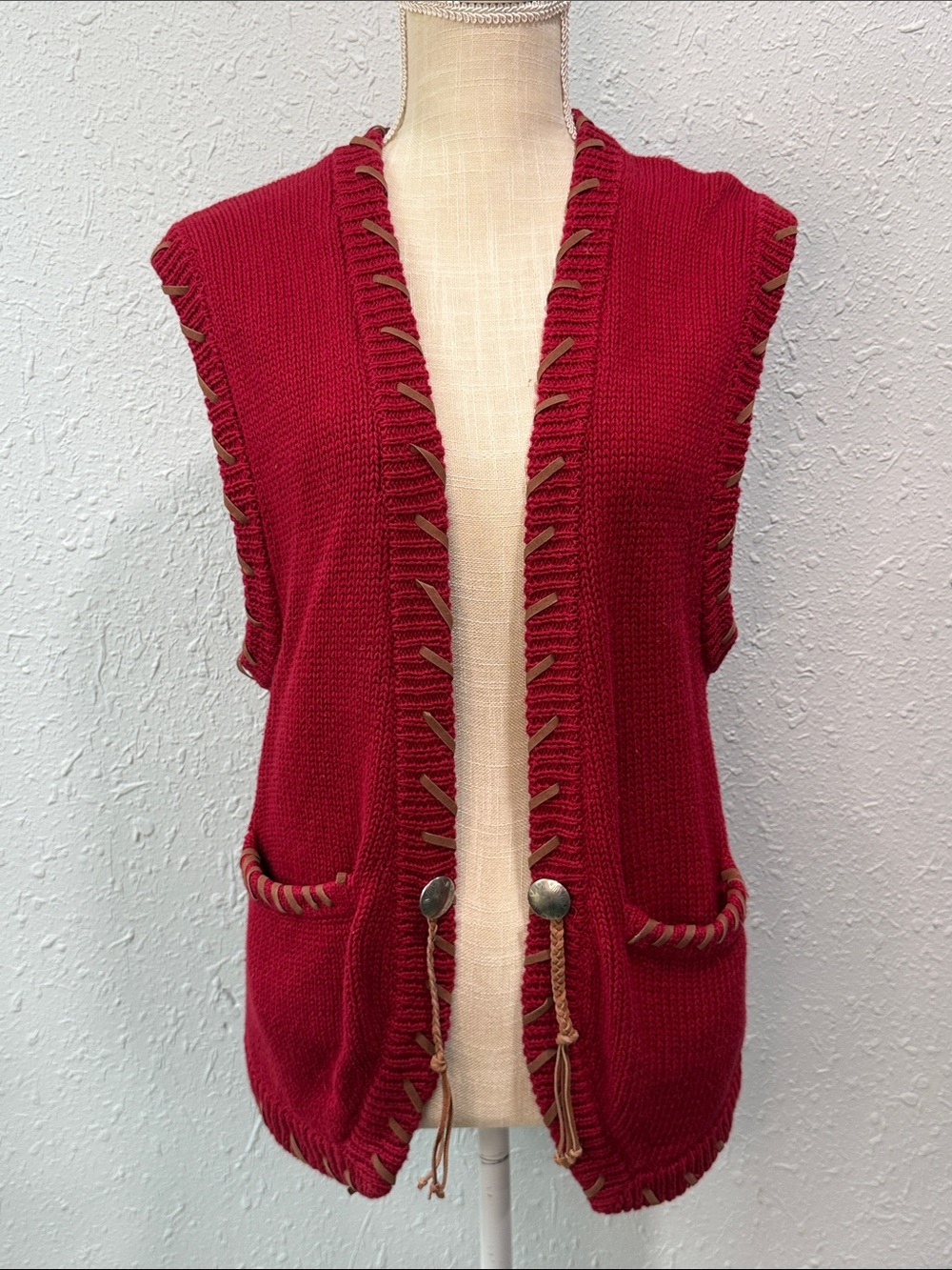 Vintage Western Casual Corner Red Knit Vest with Leather Lace Trim Size‎ S